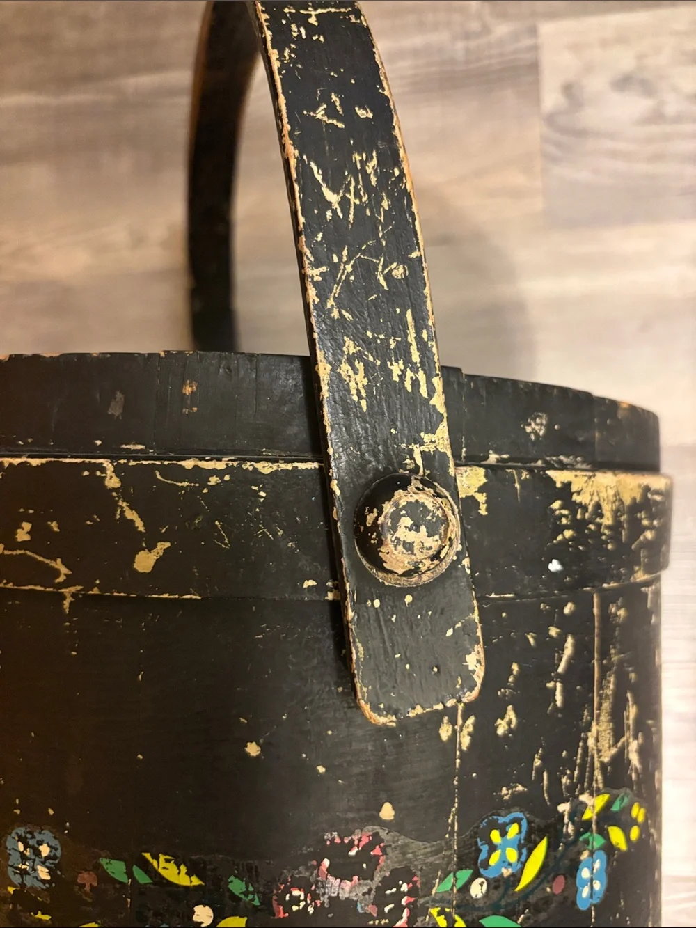 Vintage wood Firkin bucket, chippy black paint, w/ folk art design,11.25” tall